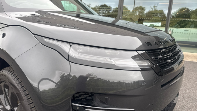 Land Rover Range Rover Evoque 2.0 D200 Hoxton Edition 5dr Auto Diesel Hatchback - Image 17